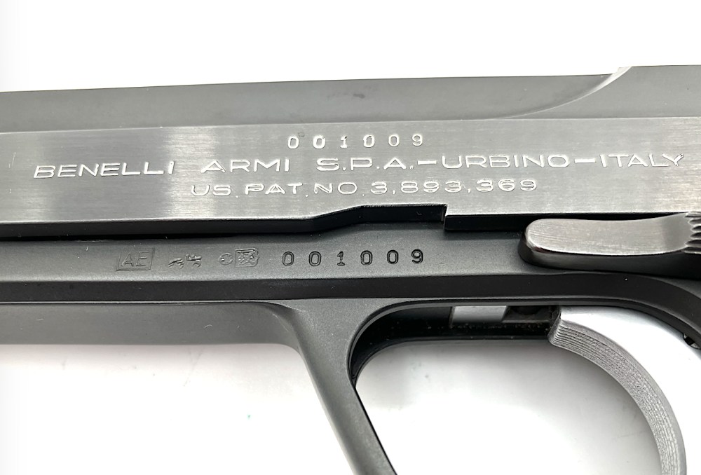 BENELLI B76 (9mm) Extra Fine Condition With Factory Magazine FREE SHIPPING-img-1