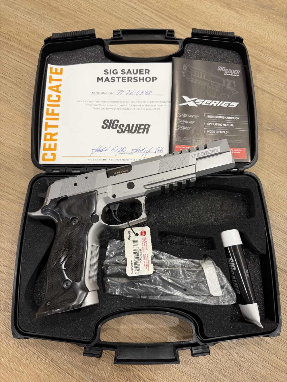 Holy Grail Sig Sauer P226 X 6 Club 30 Mastershop 1 of 5-img-0
