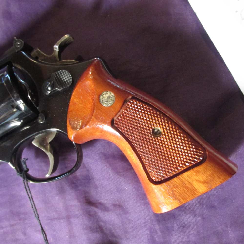 S&W Model 25-2 in Presentation Box -img-3