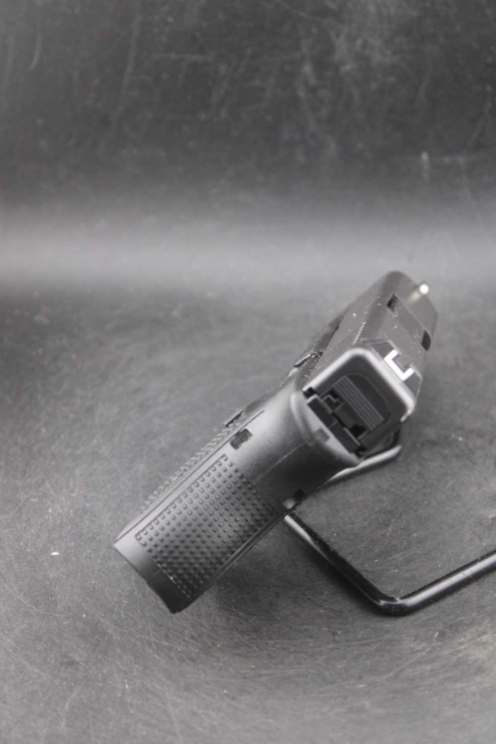 Glock 27 Gen4 .40S&W Item P-343-img-9