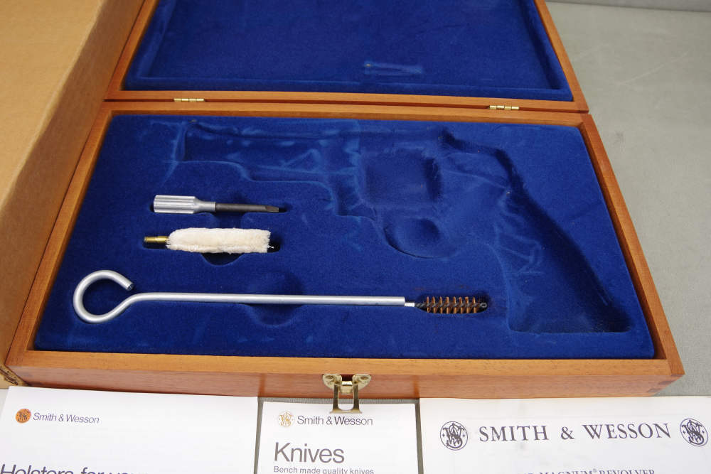 Exceptional 1977 S&W 27-2 357 Mag 5'' Nickel NIB Consecutive # Available-img-12