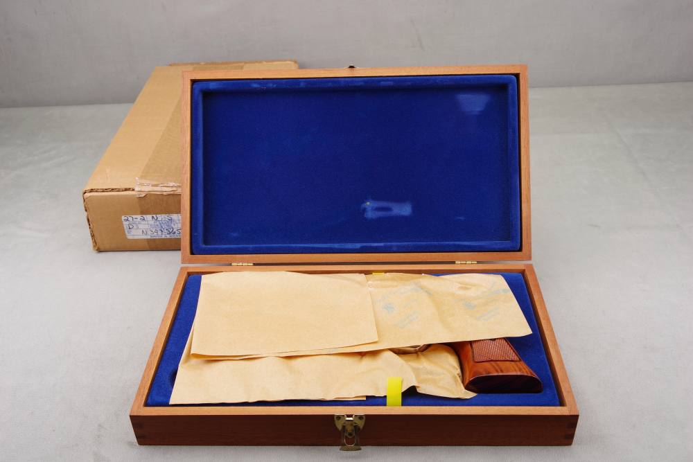 Exceptional 1977 S&W 27-2 357 Mag 5'' Nickel NIB Consecutive # Available-img-9