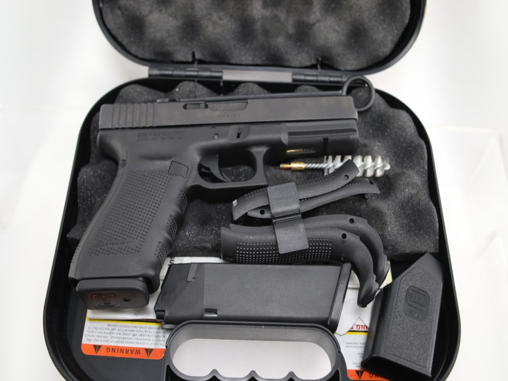 GLOCK 20 Gen 4 - 10mm Auto Pistol - USED-img-1