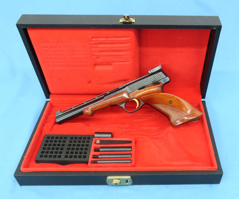 Browning Medalist Belgium 22 LR Target Grips Sights Cased Excellent 1964-img-0