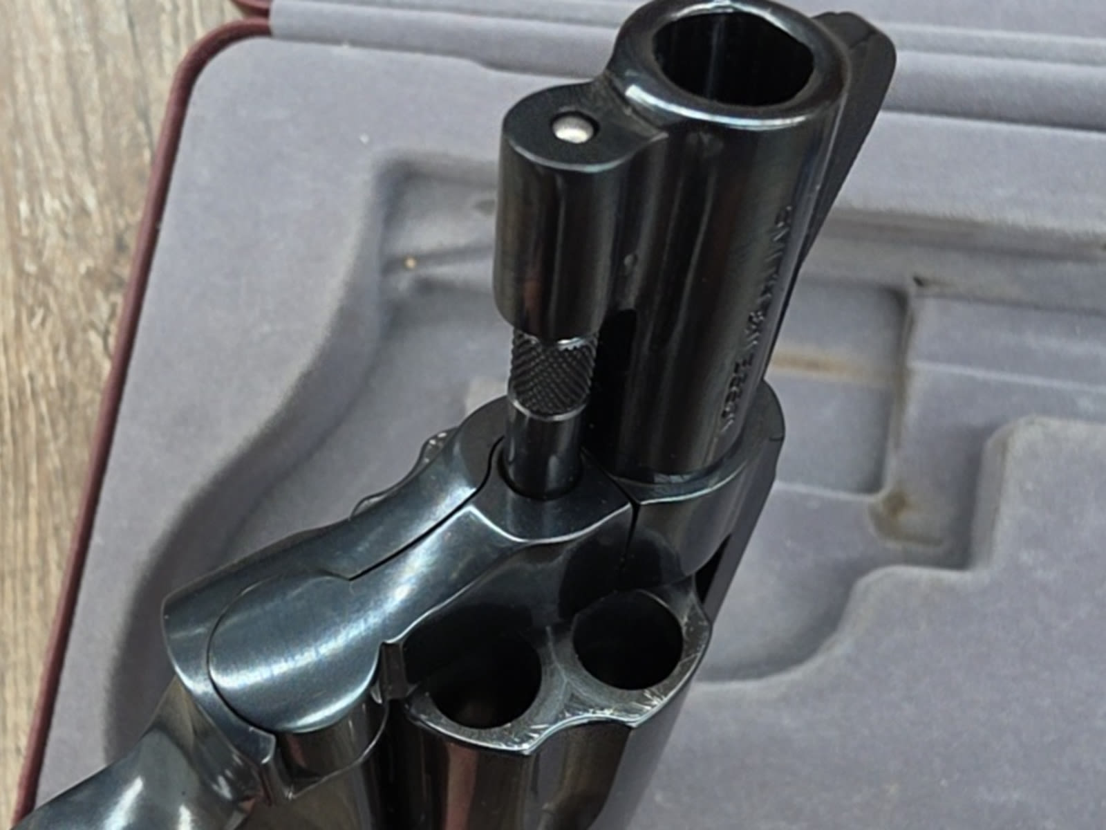 Smith & Wesson Model 36 36-9 38 Special LadySmith-img-3