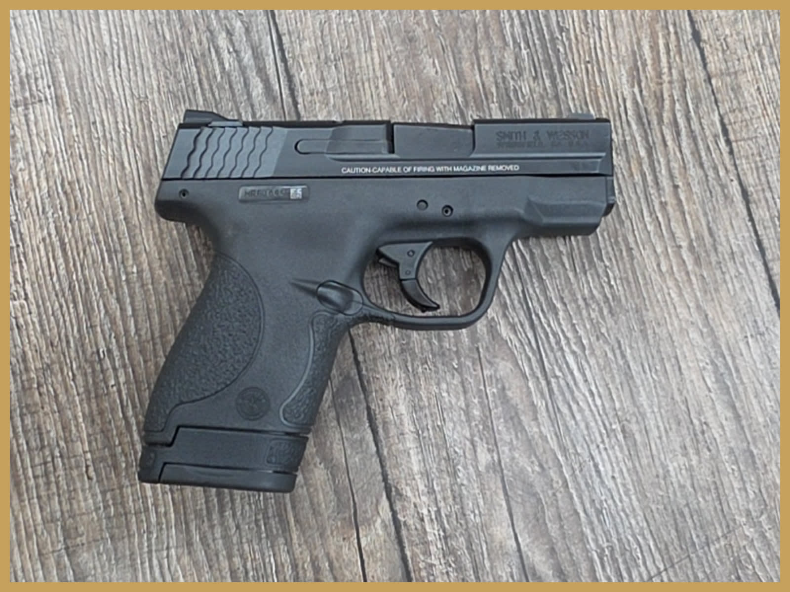 Smith & Wesson M&P9 Shield 9mm Luger Thumb Safety-img-0