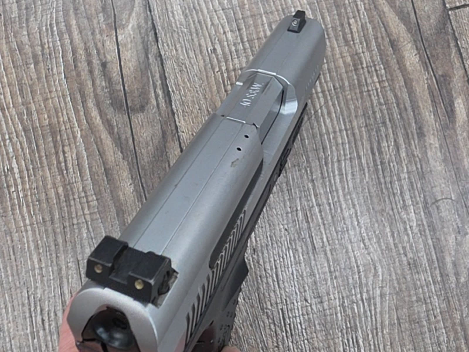 Smith & Wesson SW990L 40 S&W Compact-img-5
