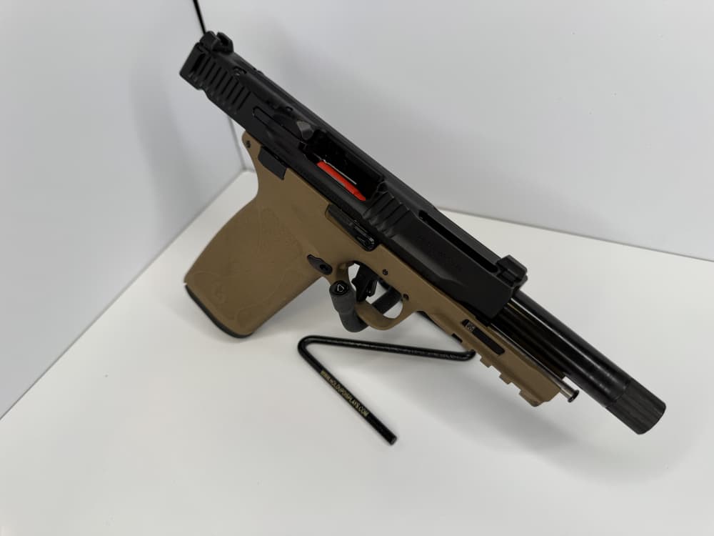 Smith & Wesson MP 5.7 Two Tone Black/FDE-img-3