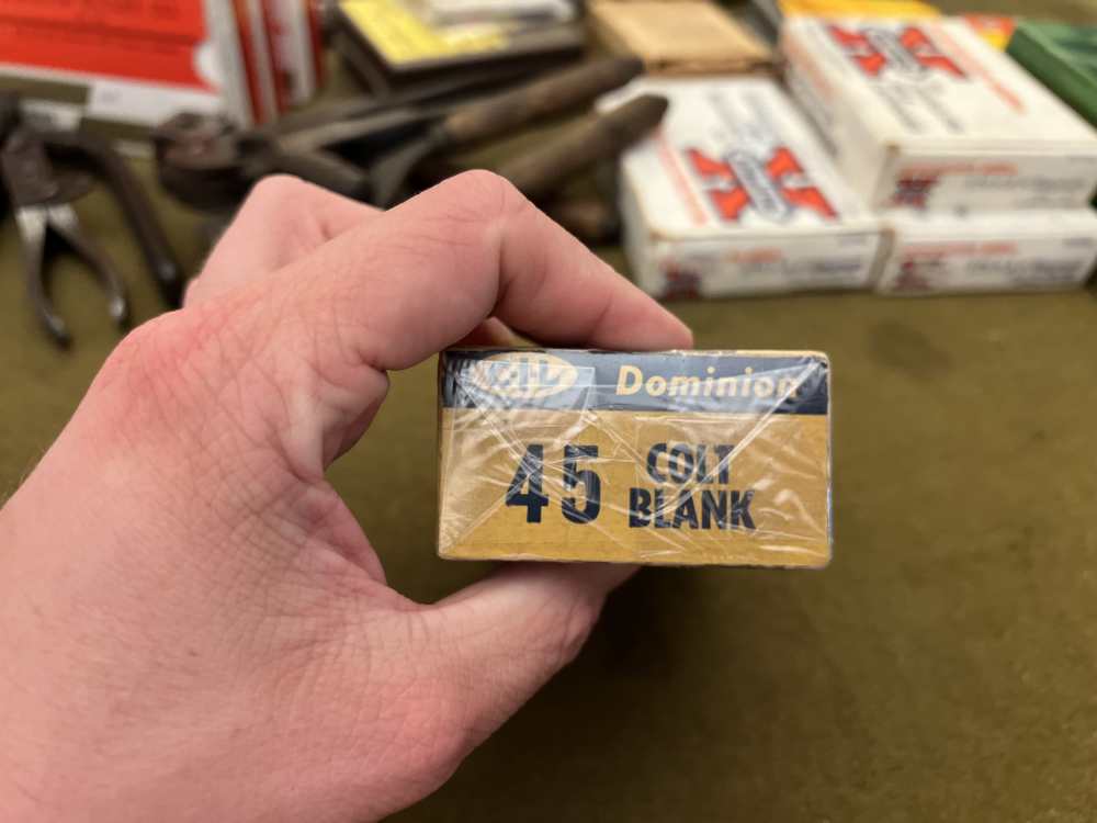 50 rounds Dominion CIL .45 Colt blanks blank ammo Canada Canadian rounds -img-4