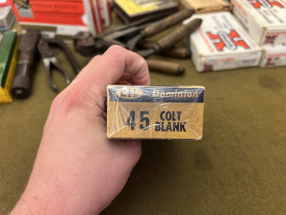 50 rounds Dominion CIL .45 Colt blanks blank ammo Canada Canadian rounds -img-5