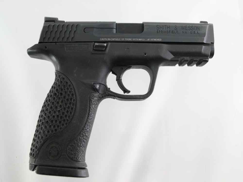 Smith & Wesson M&P 40  - .40 S&W Pistol - USED-img-12