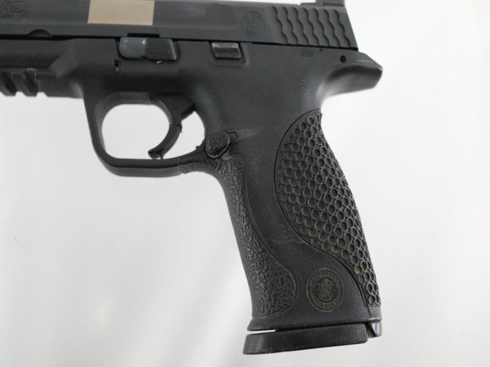 Smith & Wesson M&P 40  - .40 S&W Pistol - USED-img-8
