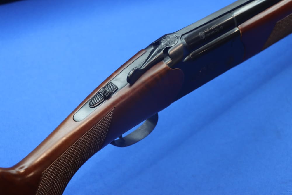 CZ USA Model DRAKE Shotgun 12GA O/U 28" Vent Rib 5-Choke NEW Wood Stock NIB-img-5