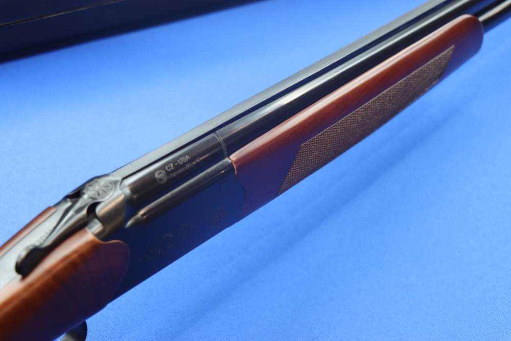 CZ USA Model DRAKE Shotgun 12GA O/U 28" Vent Rib 5-Choke NEW Wood Stock NIB-img-6