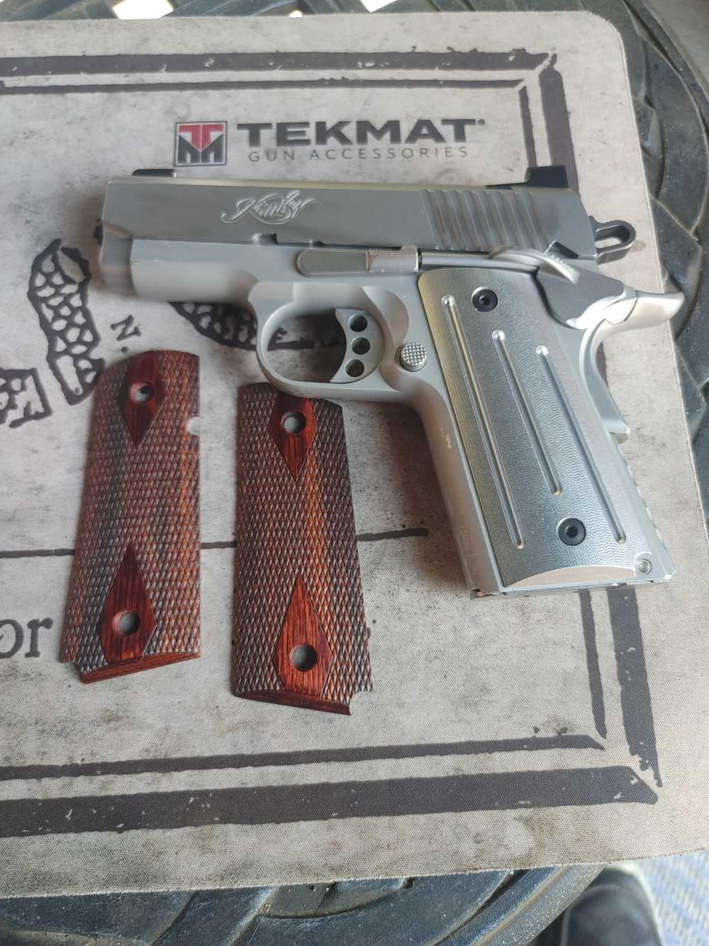 Kimber Stainless ultra carry 11 with Fresh NS and aluma grips-img-1