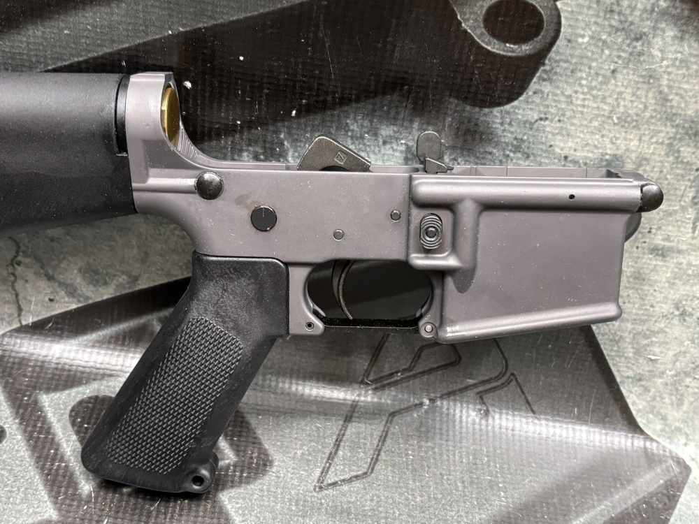 AR-15A1 Colt 603 M16A1 H&R retro clone 5.56 complete gray lower-img-5
