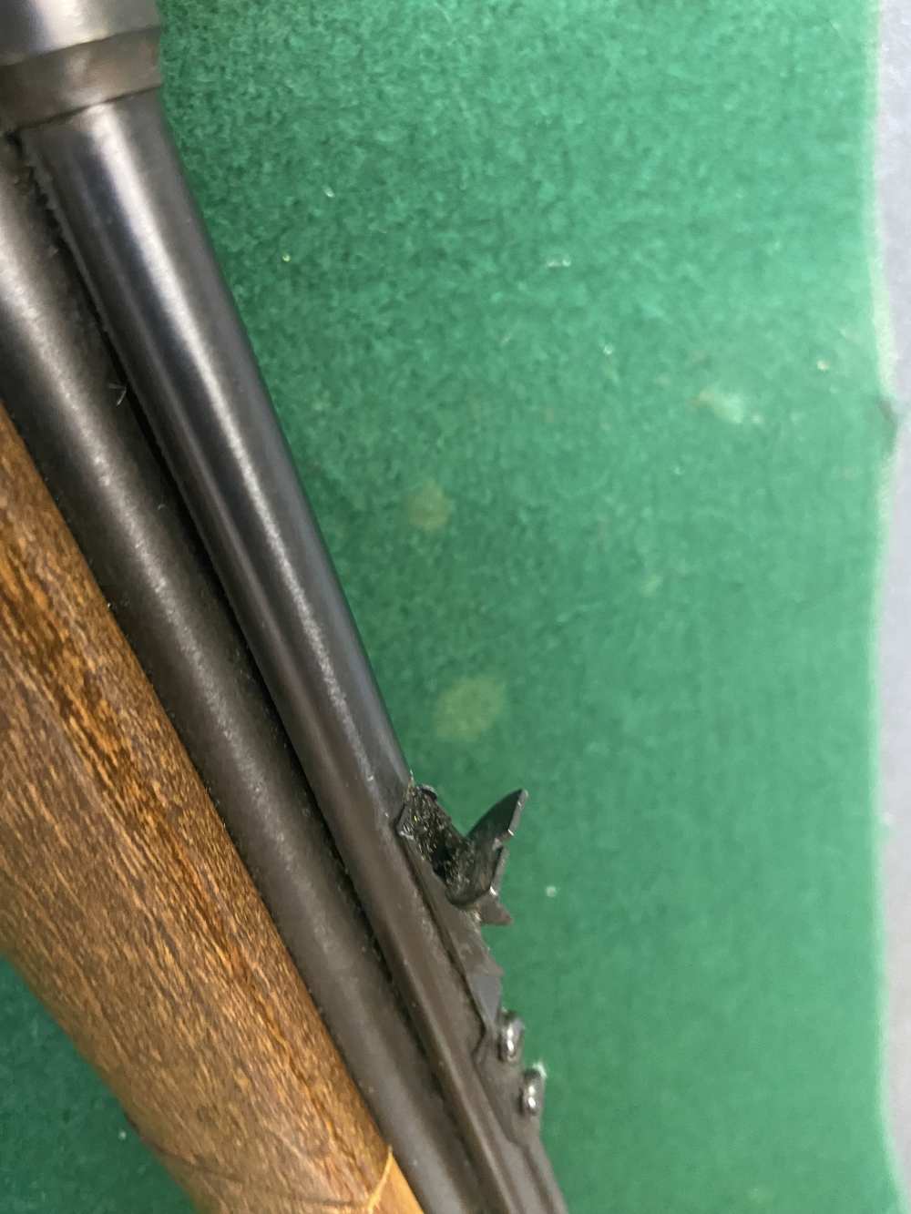 Crossman 140 22 cal. Air rifle-img-3