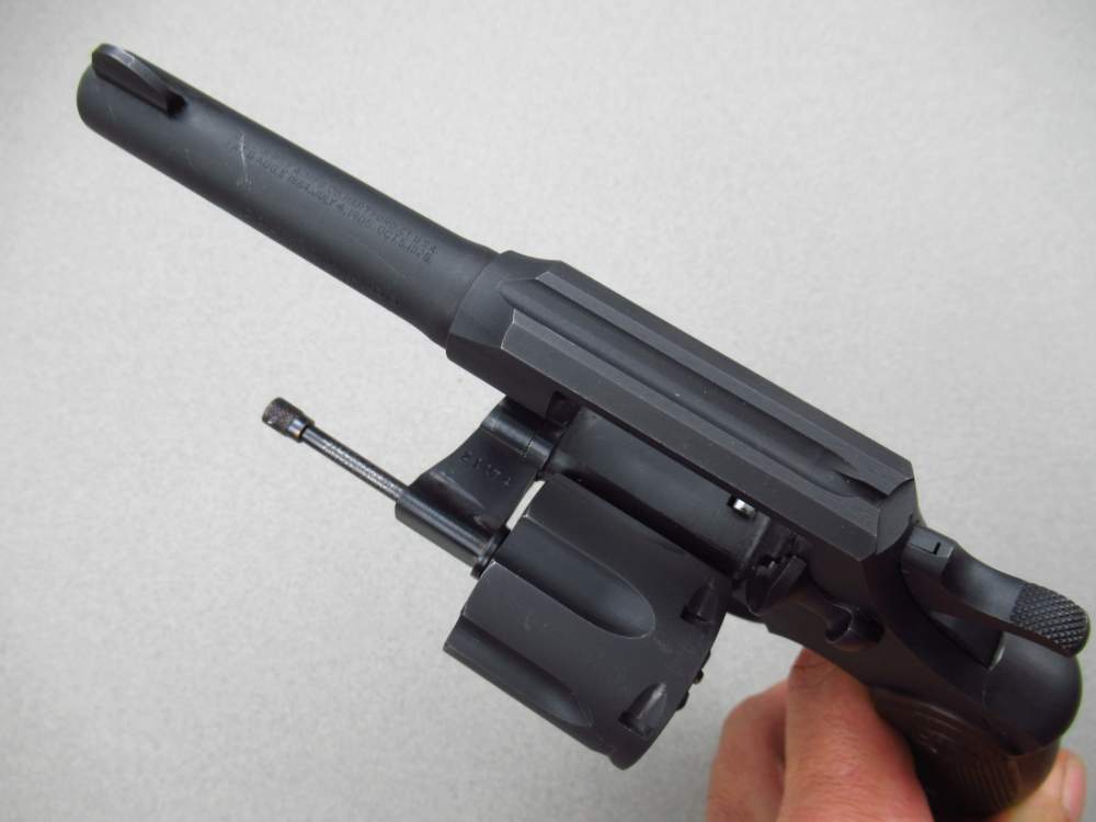 Very Nice 1943 WWII US Army Colt Commando 38 special revolver 1911-img-61
