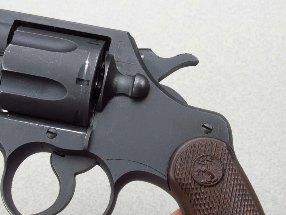 Very Nice 1943 WWII US Army Colt Commando 38 special revolver 1911-img-15
