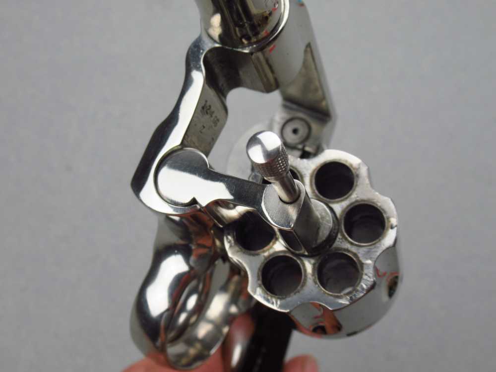 Desirable 1943 US Army WWII Colt Commando 2" 38 special 1911-img-47