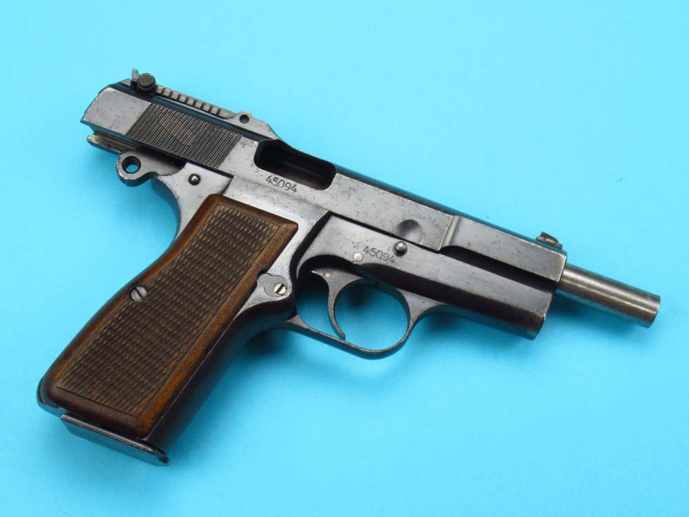 Rare 1940 Tangent Slotted German Browning Hi Power Belgian 9mm Luger P38-img-79