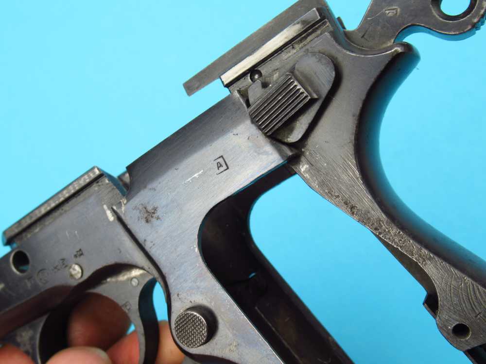 Rare 1940 Tangent Slotted German Browning Hi Power Belgian 9mm Luger P38-img-107