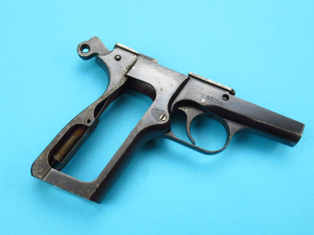 Rare 1940 Tangent Slotted German Browning Hi Power Belgian 9mm Luger P38-img-108