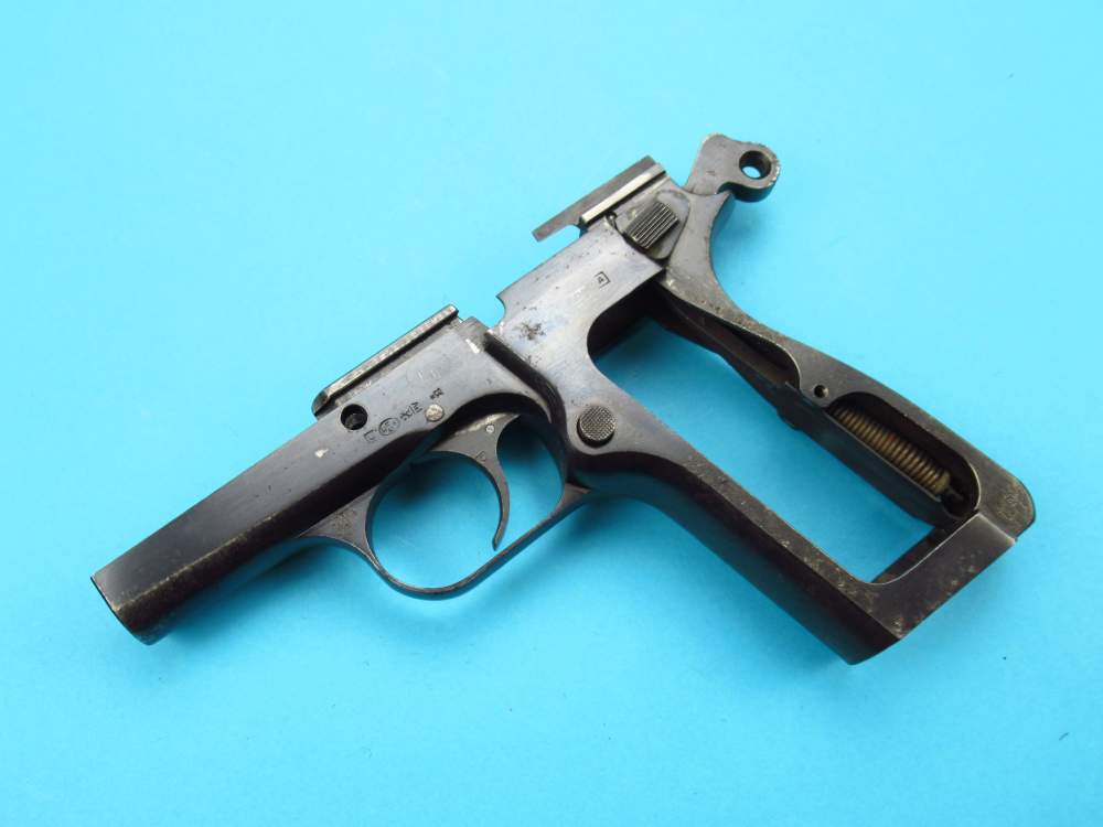 Rare 1940 Tangent Slotted German Browning Hi Power Belgian 9mm Luger P38-img-103