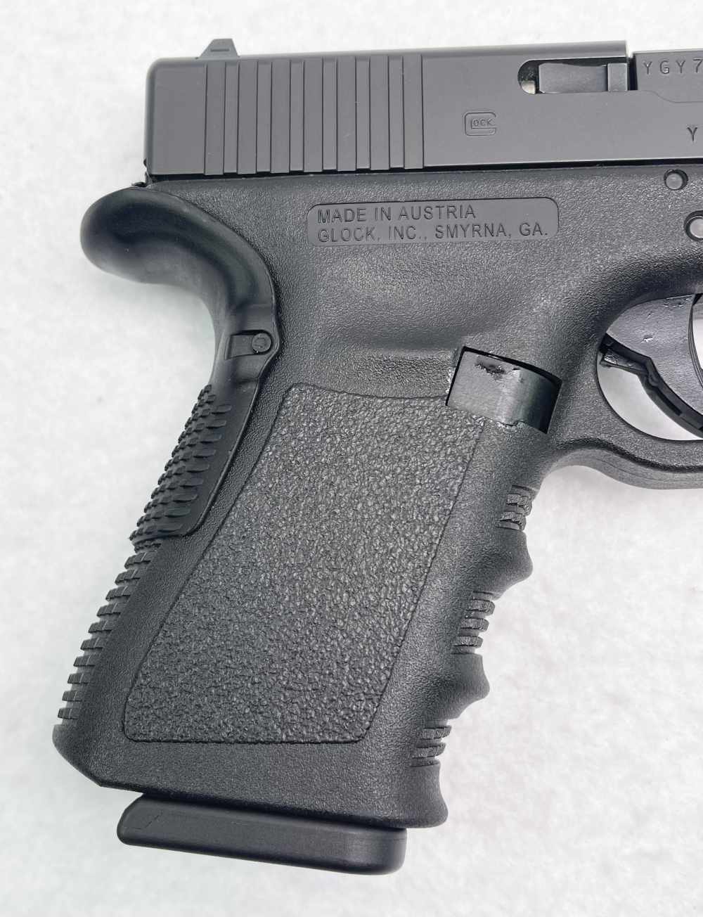 Glock 19 Gen 3 9mm semi auto pistol -img-3