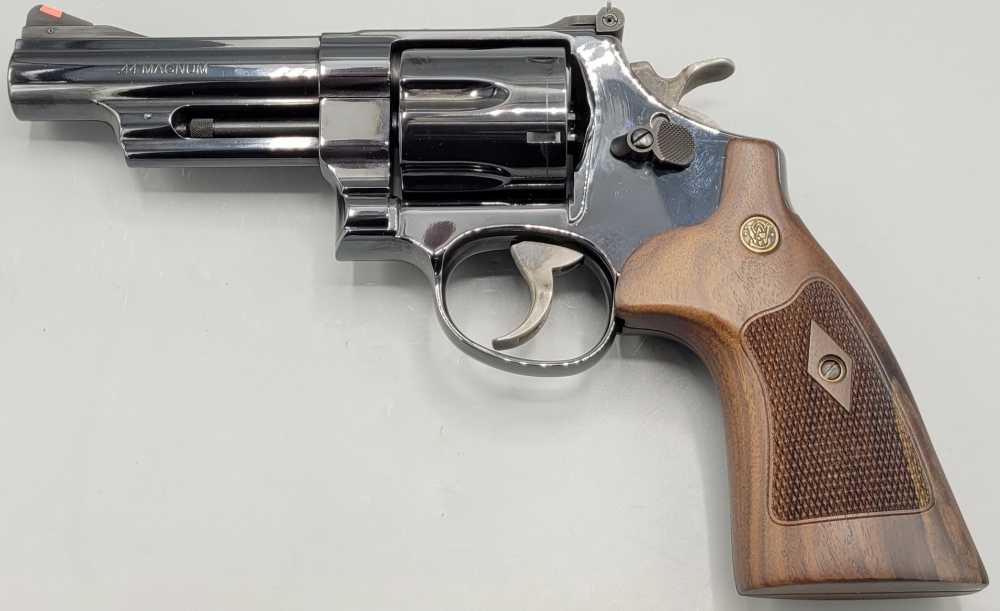 Smith & Wesson Model 29-10 .44 Magnum 4" -img-0