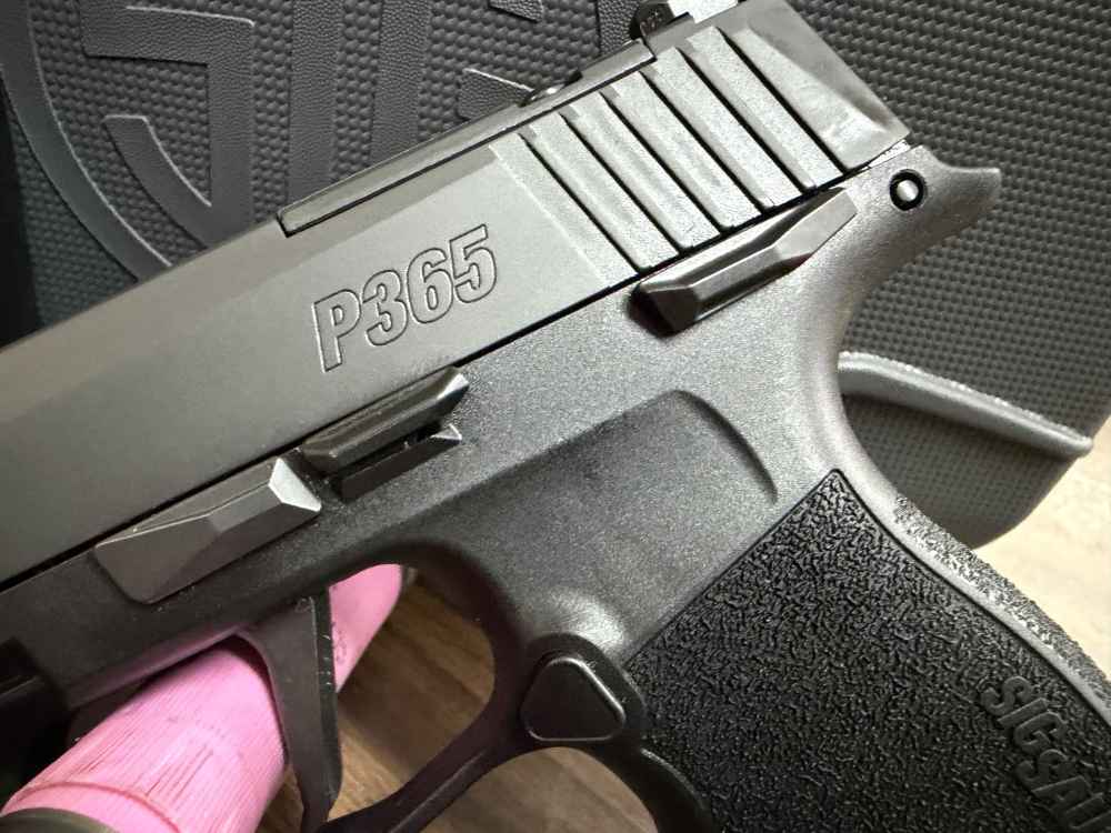 Sig Sauer P365XL Comp .380 ACP 3.1" Night Sights Optic Ready 12+1-img-5