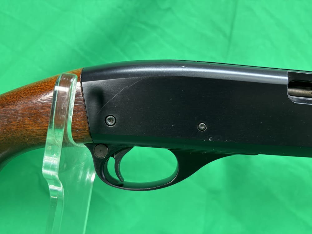 Remington 572 Fieldmaster .22 LR Pump Action Rifle 23.5” Barrel-img-4