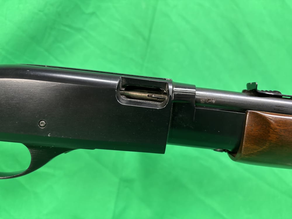 Remington 572 Fieldmaster .22 LR Pump Action Rifle 23.5” Barrel-img-5