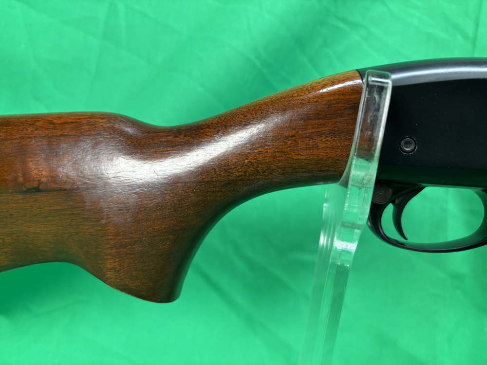Remington 572 Fieldmaster .22 LR Pump Action Rifle 23.5” Barrel-img-3