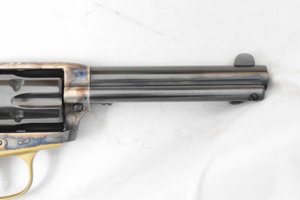 Stoeger Uberti 1873 Single action cowboy style  .22LR revolver -img-12