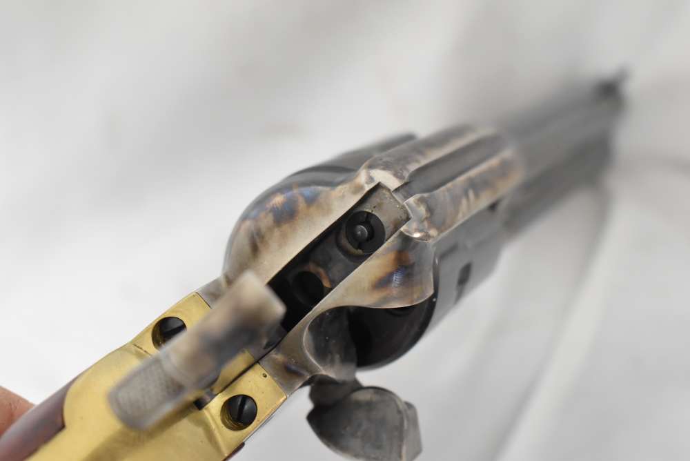 Stoeger Uberti 1873 Single action cowboy style  .22LR revolver -img-15