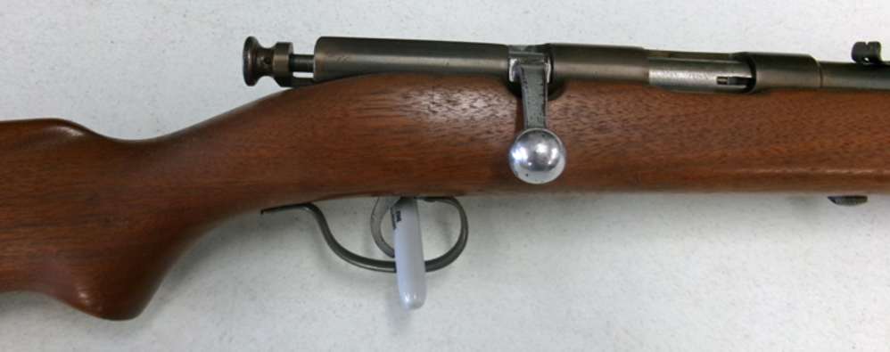 Stevens Model 66 B, 22 S/L/LR cal. Rifle. 13 shot. Very Good Condition.-img-2