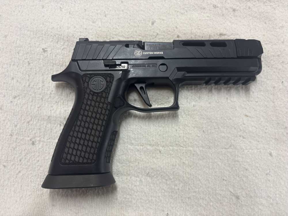 USED SIG SAUER P320 FULL SIZE; SIG CUSTOM WORKS 9MM-img-4