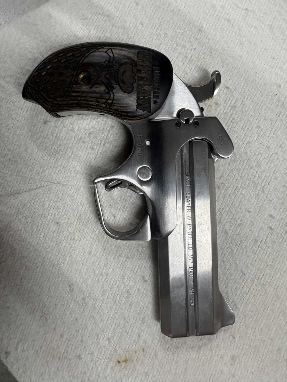 USED BOND ARMS SNAKE SLAYER 1 38/357 BARREL AND 1 9MM BARREL-img-0