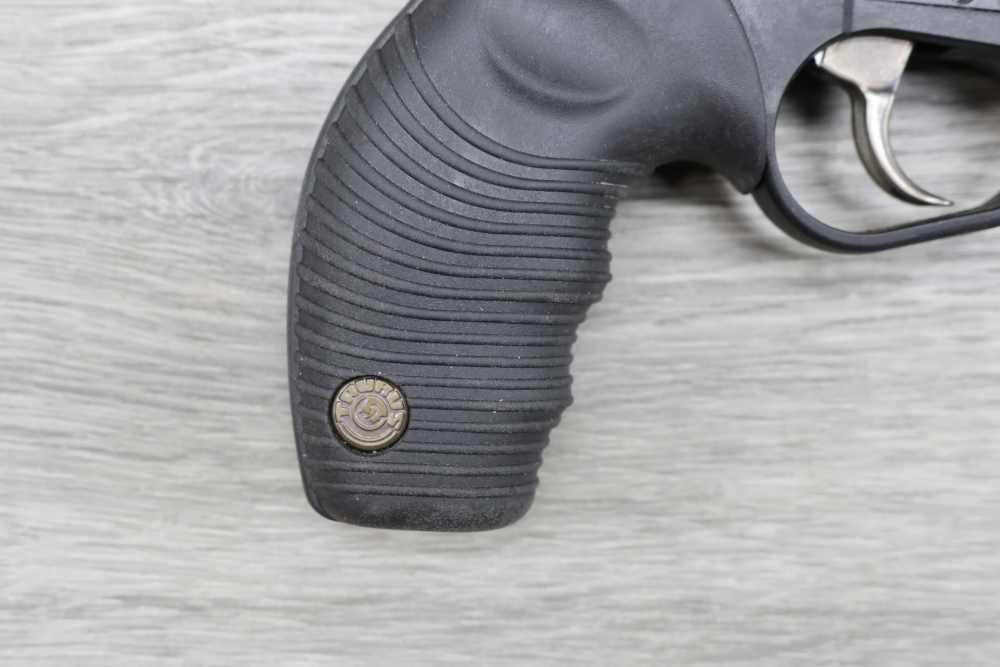 Taurus M 605 Poly Protector .357 Mag Revolver - PENNY AUCTION - NO RESERVE!-img-5