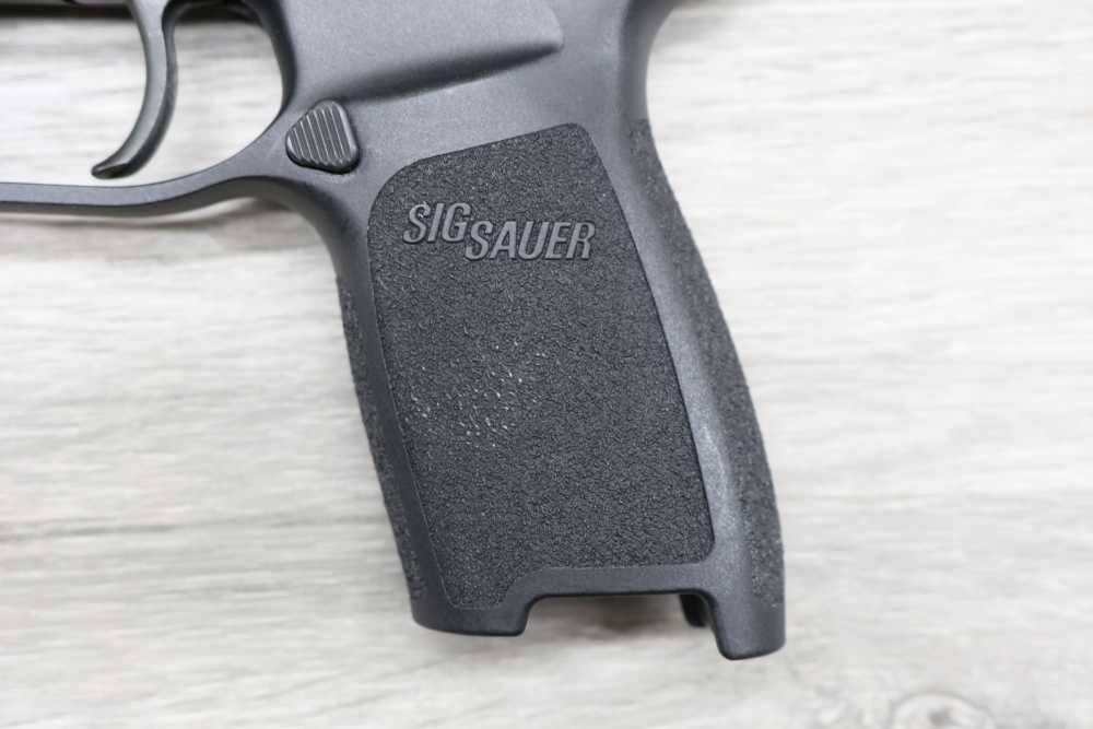 Sig Sauer P320 Texas Ranger 9mm Pistol - PENNY AUCTION - NO RESERVE!-img-5