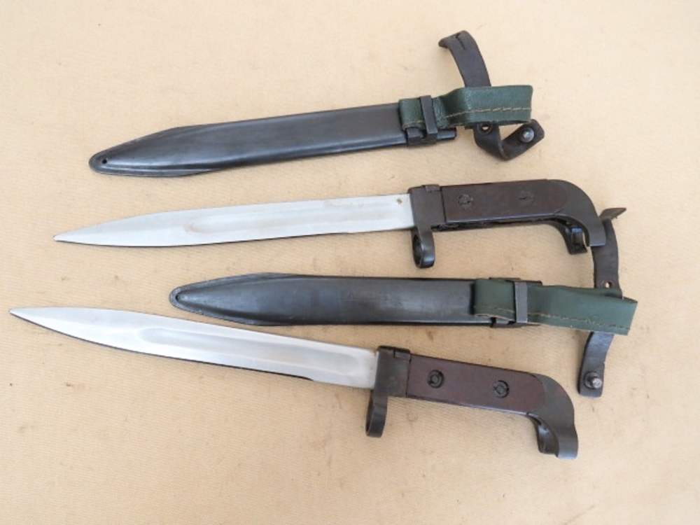 2 Bulgarian AK-47 Rifle Bayonet & Scabbard for Milled Receiver AK47-img-4