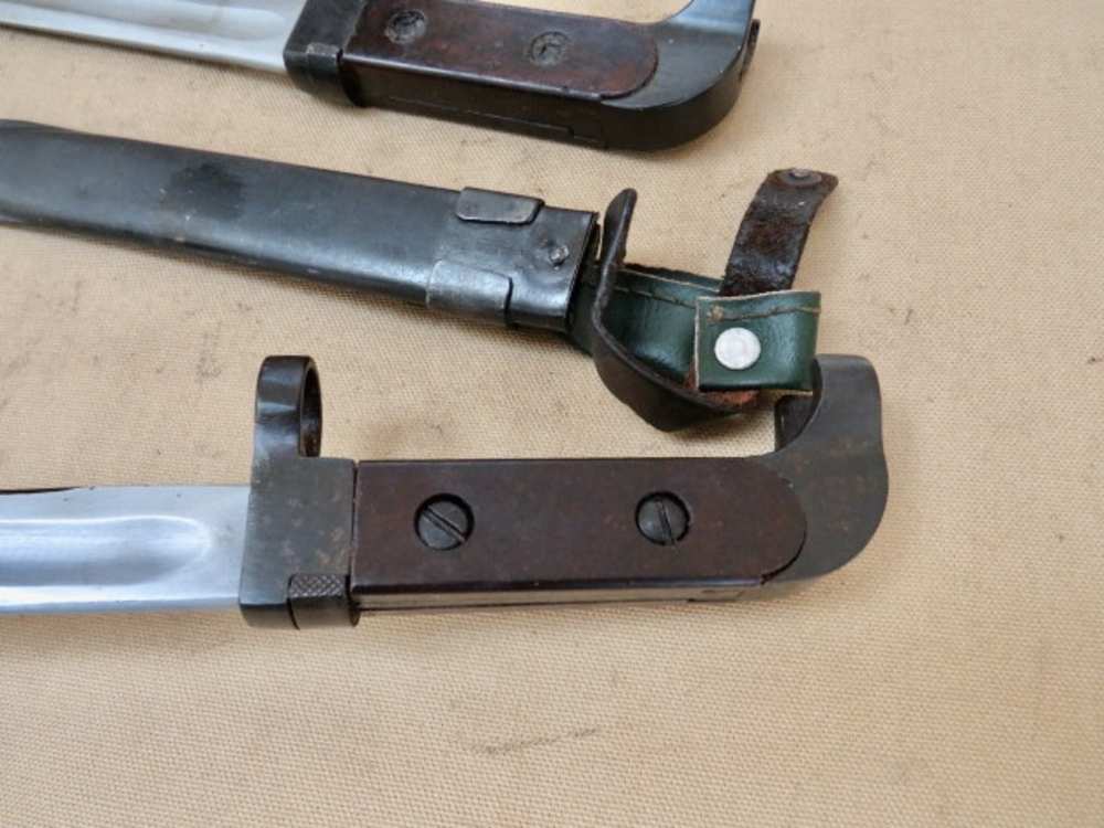 2 Bulgarian AK-47 Rifle Bayonet & Scabbard for Milled Receiver AK47-img-3