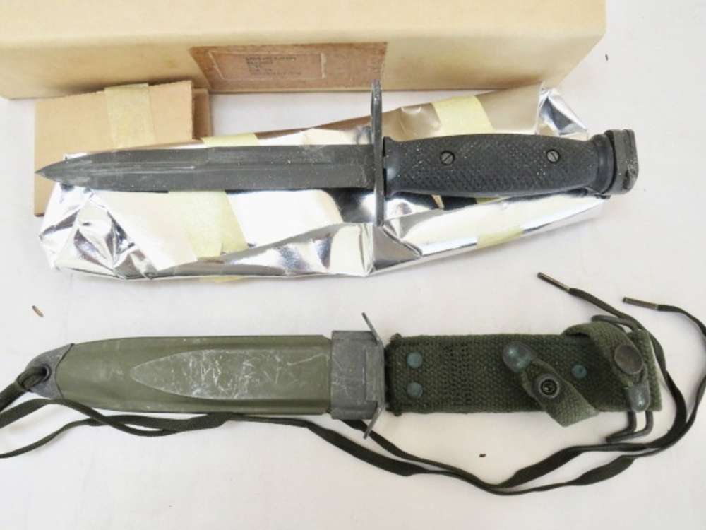 New In Box USGI BOC made M7 AR-15 M16 Bayonet With M8A1 Scabbard-img-2