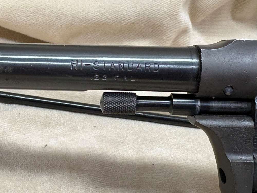 High Standard Model R-101 22LR 9 Shot Revolver-img-8