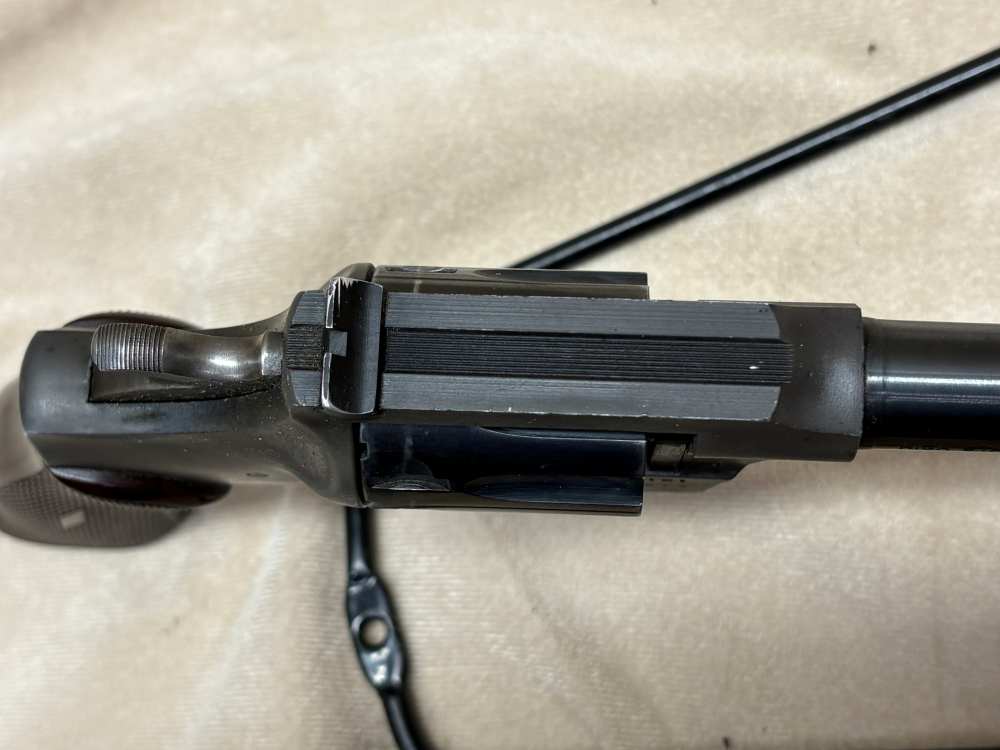 High Standard Model R-101 22LR 9 Shot Revolver-img-14