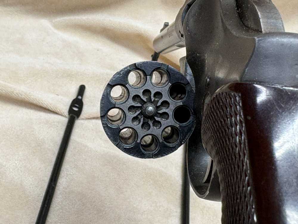 High Standard Model R-101 22LR 9 Shot Revolver-img-16