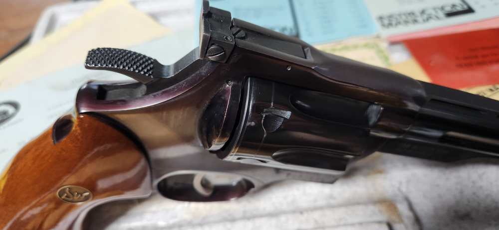 Dan Wesson Model 40 .357 Maximum SuperMag 8" Monson Box Extra Barrel Papers-img-18