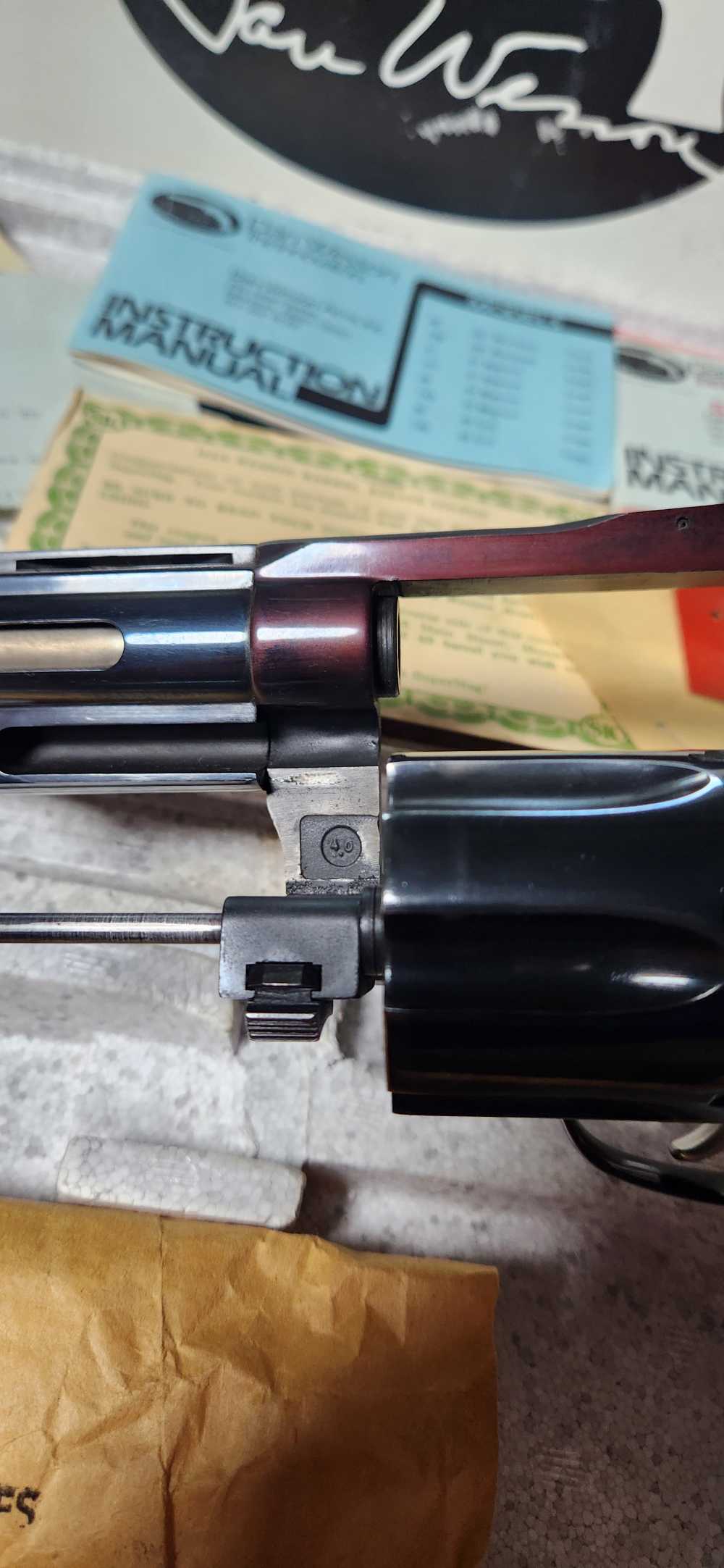 Dan Wesson Model 40 .357 Maximum SuperMag 8" Monson Box Extra Barrel Papers-img-23
