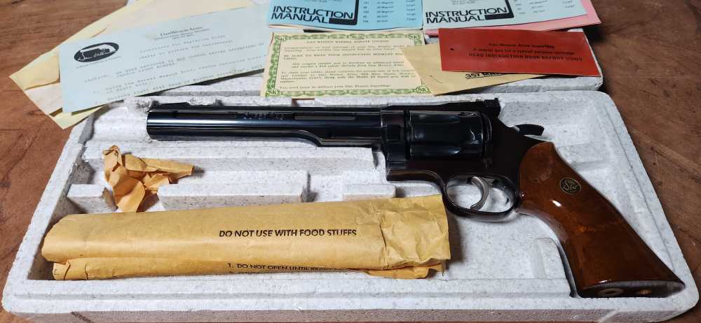 Dan Wesson Model 40 .357 Maximum SuperMag 8" Monson Box Extra Barrel Papers-img-24